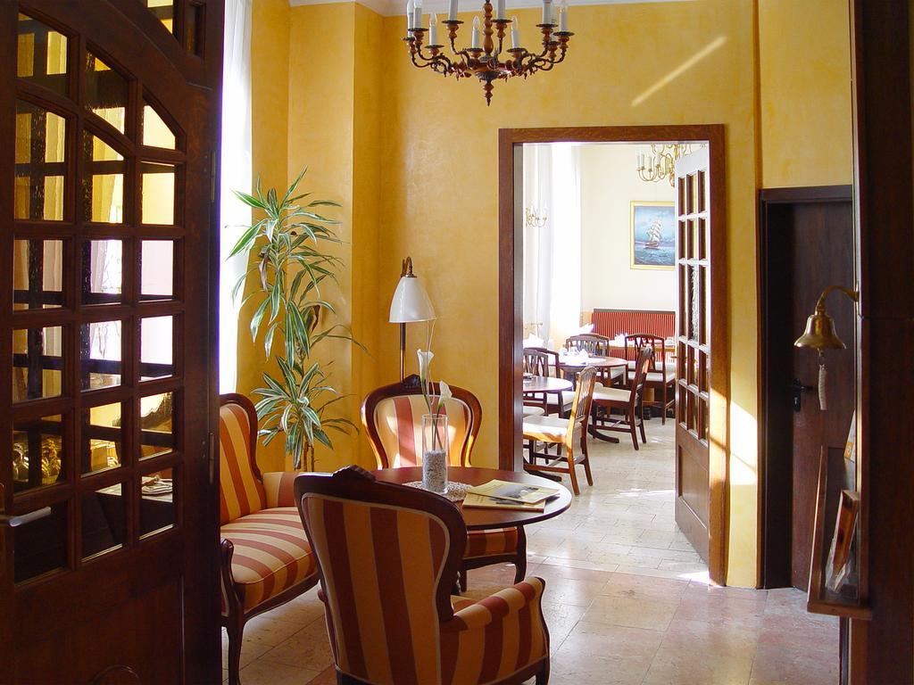 Hotel Altes Hafenhaus Rostock Dış mekan fotoğraf